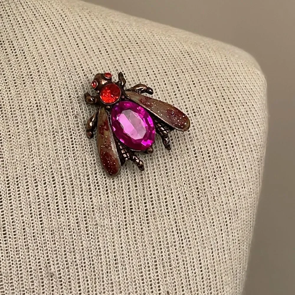 Vintage LAILA ROWE Bee - Insect - Bug Brooch Pink, & Red Rhinestones, Enamel